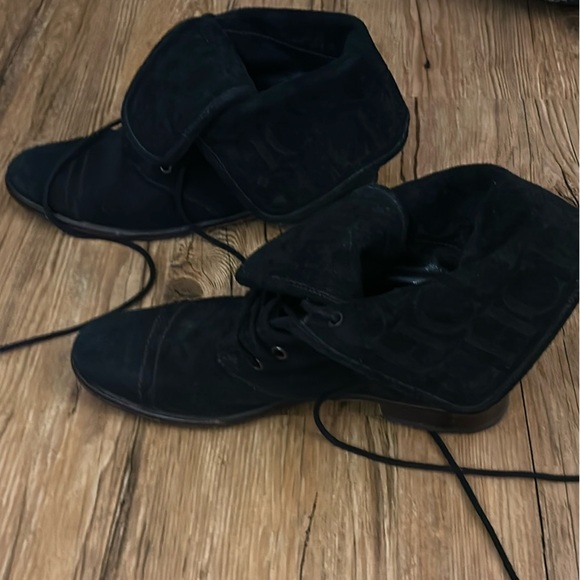 Vintage- Carolina Herrera- Suede Leather Lace Up Boots- 37 - Picture 10 of 10